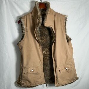 Gap Tan Faux Fur Lined Vest - Medium